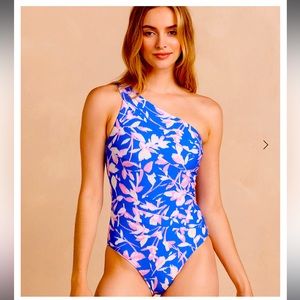 The Sidestroke One Piece